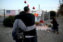 فوضى اعلامية في منزل منفذي مجزرة كاليفورنيا