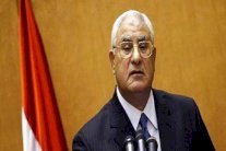 عدلي منصور الأوفر حظًا لرئاسة البرلمان المصري