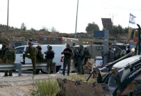 مقتل فلسطينيين بعد محاولتي طعن قرب مستوطنات في الضفة