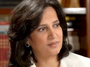  الشيخة مي ال خليفة تنال جائزة المرأة العربية لعام 2015 