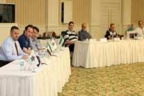 ماذا يقول من لم ُيدعَ إلى اجتماع توحيد المعارضة السورية؟