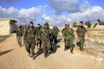 خبراء منقسمون حول اقتراح فرنسا الاستعانة بجيش سوريا