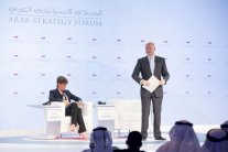 هيغ: وجود قوات عربية وإسلامية ضمن التحالف الدولي ضروري