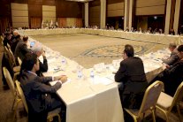 اجتماع الرياض للمعارضة السورية يبدأ أعماله