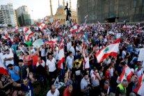 الحراك المدني في لبنان هدأ قليلًا.. ولم يفشل