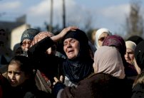 مقتل فلسطينية يطرح تساؤلات حول رد اسرائيل على الهجمات