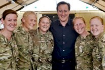 قرار تاريخي .. مجندات بريطانيا للمشاركة في الحروب 