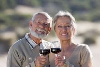 النبيذ يقلّص خطر الموت بالزهايمر