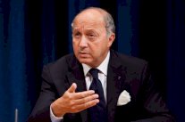 فرنسا تطالب بـ