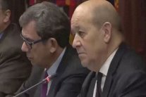 روسيا وفرنسا: داعش عدو مشترك لنا