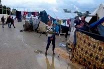 نازحون سوريون في اللاذقية: شكرًا بوتين!