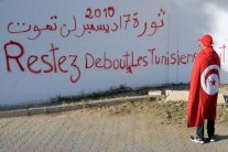 تونس تحيي الذكرى الخامسة لانطلاق الثورة في اجواء باهتة