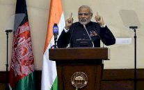 رئيس الوزراء الهندي يقوم بزيارة مفاجئة لباكستان