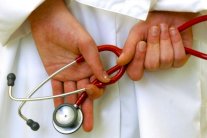 ألمانيا: حاجة ماسة للاجئين ذوي المهن الطبية