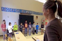 المانيا تشغّل الآلاف لتعليم اللاجئين