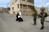 وفاة إسرائيلي متأثرًا بإصابة طعن جرت قبل ثلاثة اسابيع