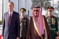 وفاة صحافي تركي تعجل بعودة أردوغان من السعودية