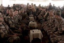 الطائرات الحربية الاردنية تغير على مواقع (داعش)