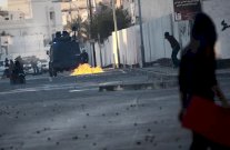 البحرين: اصابة ثلاثة رجال شرطة في اعتداء إرهابي