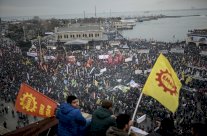 الاقلية العلوية في تركيا تنظم مسيرة في اسطنبول