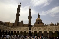 الازهر يدعو إلى