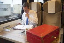 كاميرون: سنهزم المسخ (داعش) !