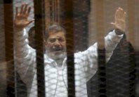 محاكمة مرسي في 15 فبراير بتهمة التخابر مع قطر