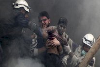 مئات القتلى والجرحى من المدنيين السوريين في 5 أيام