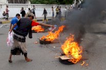 معارضو الحوثي يطالبون بنقل العاصمة اليمنية إلى عدن