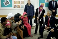 وفاة رضيع في حريق بمدرسة إيواء بغزة