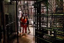 سجين في غوانتانامو بلا تهمة وبلا محاكمة منذ 2002