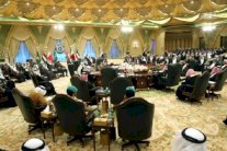 التعاون الخليجي يدعو لتدخل عسكري باليمن