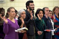 كندا تخوض معركة قضائية حول النقاب 