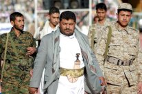 قوى الثورة اليمنية ترفع صوتها: لا للانقلاب نعم للدولة