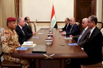 القادة العراقيون لمواجهة بقاء المليشيات خارج الدولة 