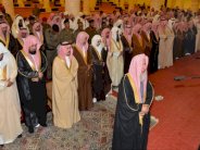 السعودية تقيم صلاة الاستسقاء لتأخر المطر