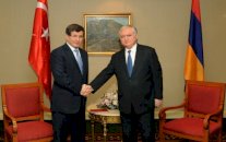 تركيا تأسف لقرار ارمينيا وقف تطبيع العلاقات بينهما