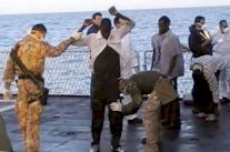  اكتظاظ مركز استقبال اللاجئين في لامبيدوزا 