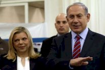 (حياة نتانياهو) تسيطر على اجواء الحملات الانتخابية