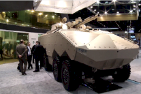 أول أيام آيدكس 2015: صفقات عسكرية بقيمة 2,6 مليار