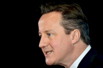 بريطانيا سترسل مدربين عسكريين الى اوكرانيا 