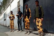 السفير السعودي في اليمن يستأنف مهامه من عدن