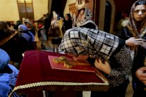 مطالبة بإنقاذ الآشوريين من براثن داعش