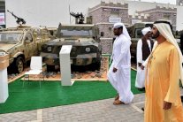 محمد بن راشد يؤكد ريادة الإماراتي في الصناعة الدفاعية