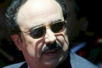 نائب لبناني يؤكد إصابة رستم غزالة في درعا