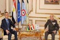 وفد رسمي ليبي بالقاهرة لتنسيق ضربات جديدة ضد داعش