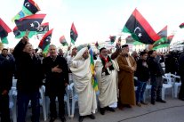 الجزائر تستضيف لقاء بين اطراف ليبيين الثلاثاء 