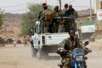 باماكو ومجموعات مسلحة توقع اتفاق السلم