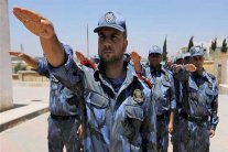 بريطانيا ترسل معدات للشرطة السورية الحرّة