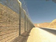 إسرائيل تعتزم بناء سياج على الحدود مع الأردن